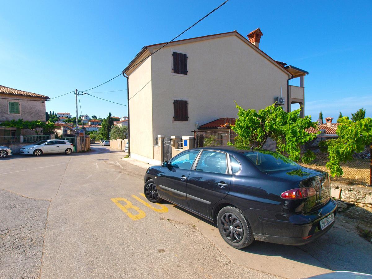 Apartments Kristina 1531 PUY Exterior foto